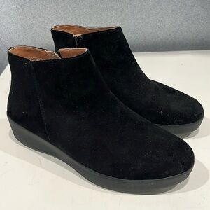 Fitflop Sumi Black Suede Ankle Boots